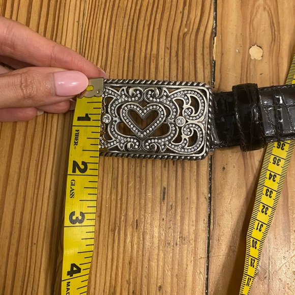 BRIGHTON EMBOSSED PATENT LEATHER BELT W/ HEART SILVER CRYSTAL BUCKLE BLING L34 - Picture 4 of 9